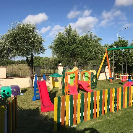 Сasa de vacaciones My Garden's Maisonettes
